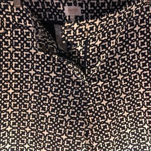 Laundry size 14 cropped pants…black & white.  Beautiful condition.